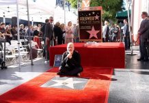 Netflix desvela el tráiler de "Hollywood", una era dorada del cine diferente Netflix presentó este lunes el primer tráiler de "Hollywood", una miniserie creada por Ryan Murphy