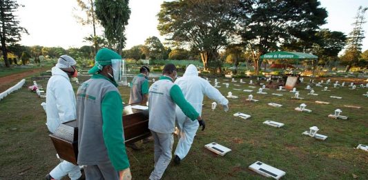 Brasil con más casos de covid