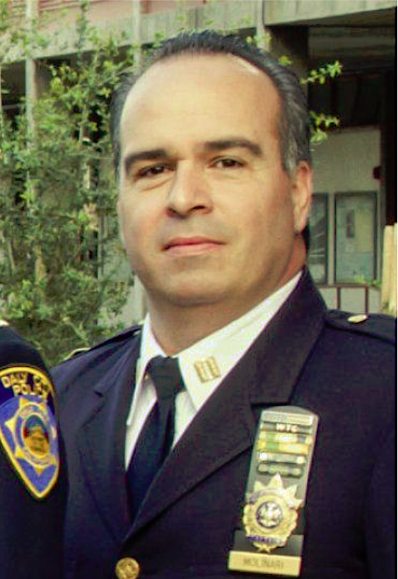Mark Molinari, Sub inspector y comandante de la Comando de Crímenes de Odio del Departamento de Policía de la Ciudad de Nueva York (NYPD)