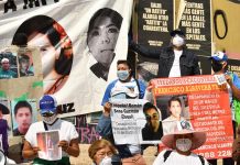 Familiares de desaparecidos se reúnen este domingo en una manifestación en Ciudad de México (3)
