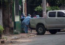 Chinandega, ciudad nicaragüense entre "entierro exprés" y miedo por COVID-19 casos de covid-19