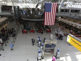 Gobierno Trump medita bloquear entrada de extranjeros en aeropuertos de ciudades santuario aeropuertos de Nueva York