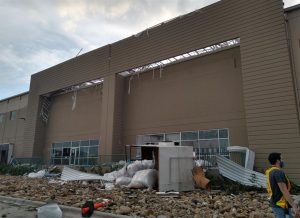 daños materiales de un tornado