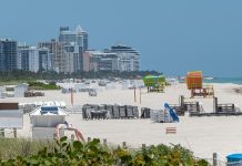 Miami Beach prohíbe fumar en la playa desde el 1 de enero, con una excepción Miami Beach