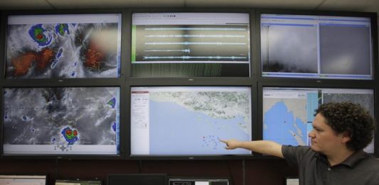 Aviso de amenaza de tsunami para el Pacífico