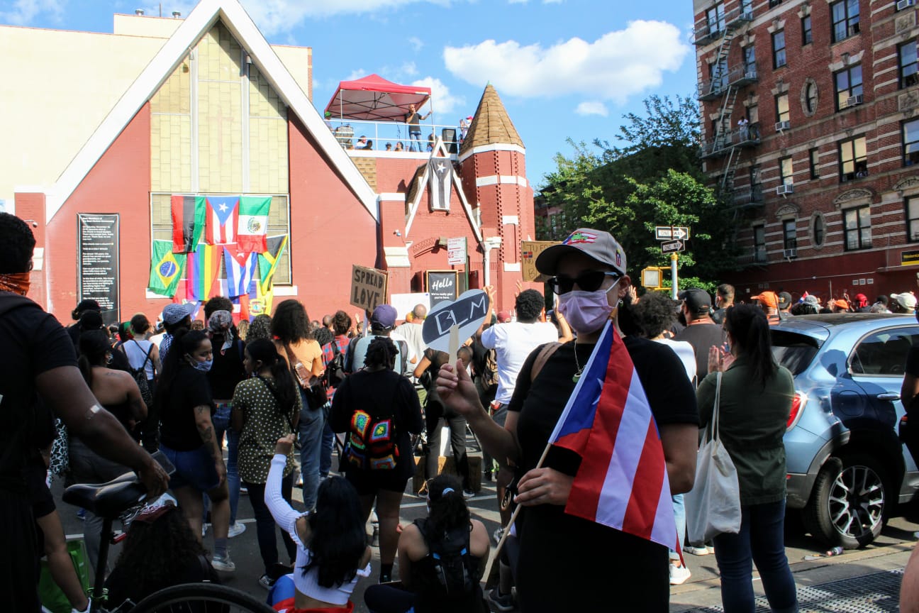 Puertorriqueños marchan en solidaridad con las vidas negras