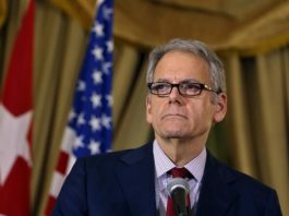 Jeffrey DeLaurentis: Enfoque de política de Trump hacia Cuba es irresponsable Jeffrey DeLaurentis