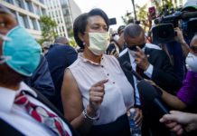 La alcaldesa de Washington, Muriel Bowser
