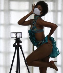 La bailarina de salsa Jisel Rodr&iacute;guez Rengifo