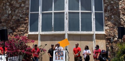Miembros de la tribu Chumash