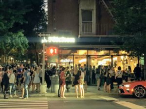 neoyorquinos de fiesta