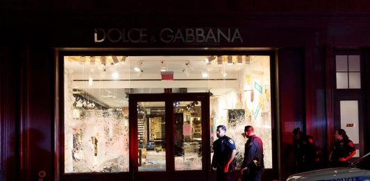 Saqueos en el Soho (2)
