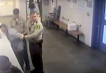 Vídeo de latino que suplica antes de morir aviva el rechazo a la policía
