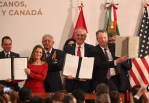 firma de la nueva versión del acuerdo comercial T-MEC