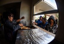 La falta de carnés de conducir aumentó el aislamiento de indocumentados