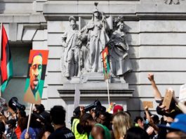 Miles de neoyorquinos se unen a protestas del "Juneteenth" contra del racismo protestas