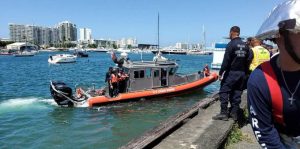 se estrecha avioneta en la Bahía de San Juan