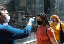 Alcaldesa arremete contra uso obligatorio de mascarilla en California uso de mascarillas