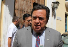 Exgobernador Richardson viaja a Caracas para reunirse con Maduro Bill Richardson