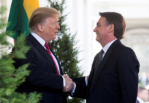Bolsonaro felicita a Trump y defiende el legado de los fundadores de EE.UU. Bolsonaro felicita a Trump