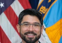 Carlos Menchaca