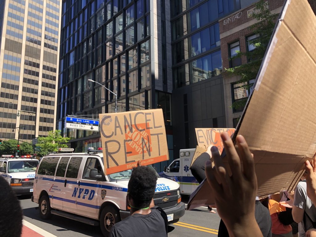 DESALOJOS NUEVA YORK