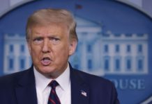 Critican a Trump por recaudar fondos en Florida antes de huracán Donald Trump.