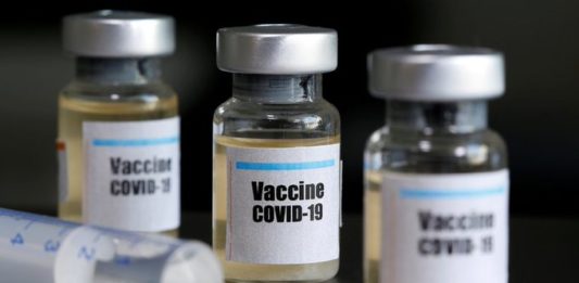 Ensayo con 30.000 voluntarios para la vacuna del COVID-19.