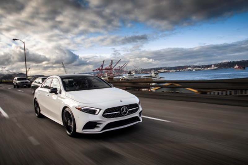 Mercedes Benz A220.