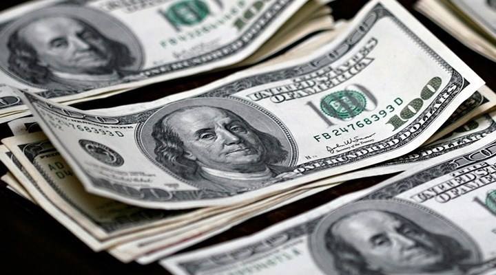 Los latinos sufren un impacto económico desproporcionado por la pandemia.