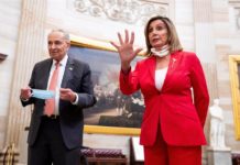 Pelosi decreta el uso obligatorio de mascarillas en la Cámara Baja de EE.UU.