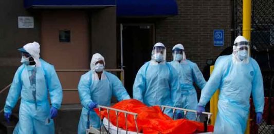 Nueva York alcanza 25.000 muertes por COVID y avisa de brote en Long Island.