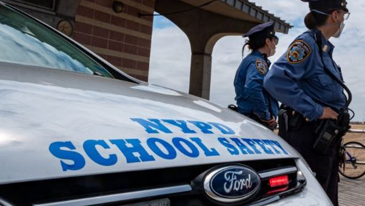 POLICÍA ESCOLAR
