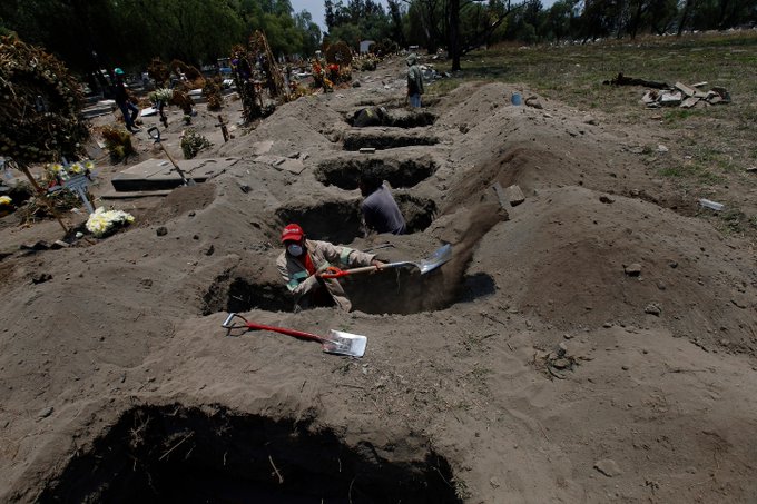 Pandemia, pobreza y desinformaci&oacute;n golpean las afueras de Ciudad de M&eacute;xico.