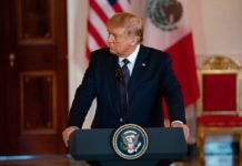 Trump asegura que el caso por sus impuestos es un "enjuiciamiento político"