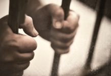 hombre detenido