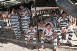 inmigrantes detenidos