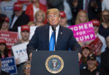 Demanda pide declarar "nocivo" para la comunidad acto de Trump en Florida Donald Trump