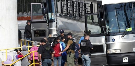 redadas de inmigrantes.