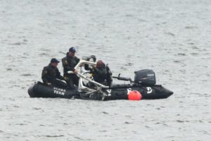 sacan dos cuerpos de las aguas del río Hudson