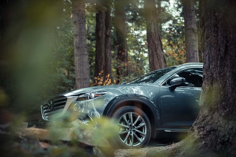 Mazda CX-9.