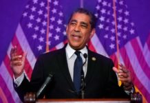 Adriano Espaillat