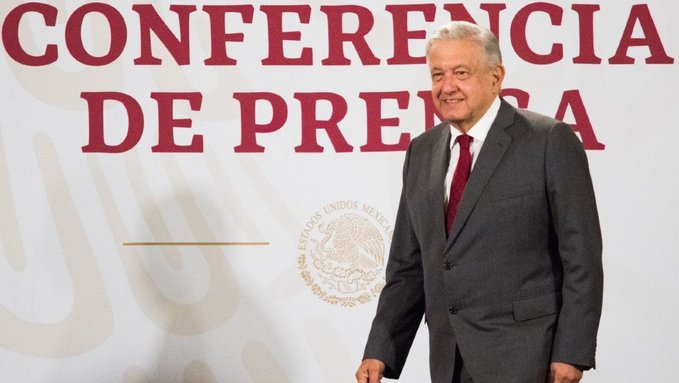  Andr&eacute;s Manuel L&oacute;pez Obrador.