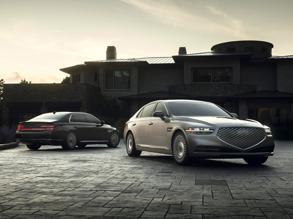 Genesis G90.