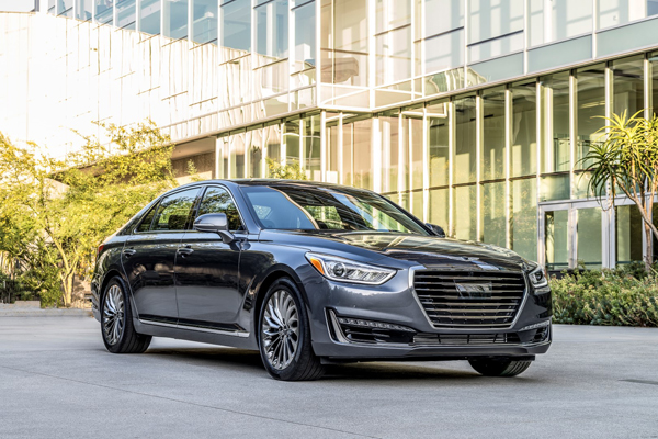 Genesis G90.