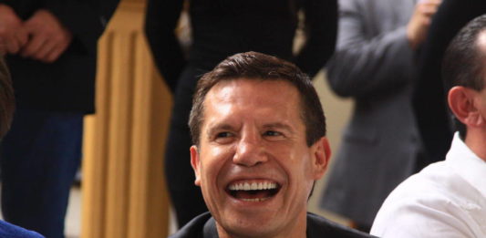 Julio César Chávez