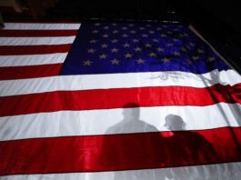 Las elecciones presidenciales en Estados Unidos y la supervivencia de las dictaduras de la región Bandera de los Estados Unidos.