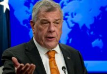 EE.UU. pide a oposición nicaragüense buscar unidad de cara a los próximos comicios Michael Kozak