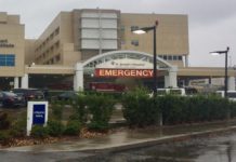 Pareja acusa a hospital de Florida de perder el cuerpo de su bebé muerto Hospital St.Joseph's.