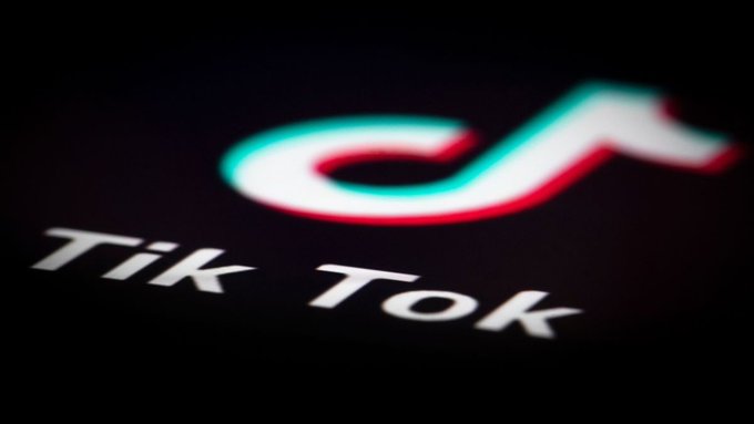 Tik Tok.
